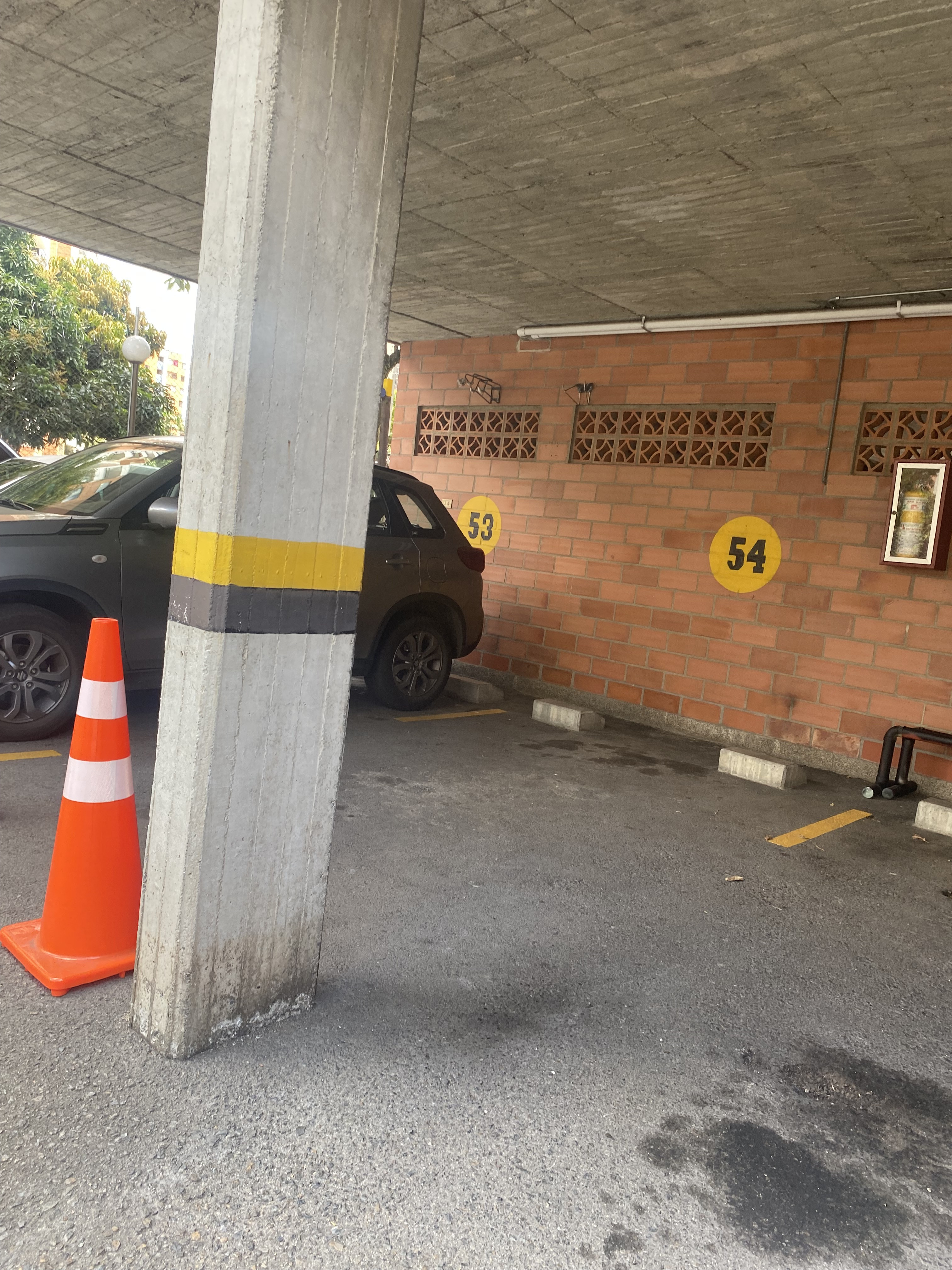 PARQUEADERO en Gestion - MEDELLÍN, ANTIOQUIA - 4